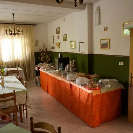 住宿加早餐酒店 La Piccola Siesta
