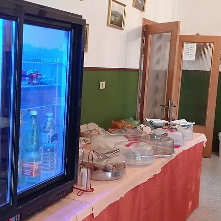 La Piccola Siesta Nocleg ze śniadaniem